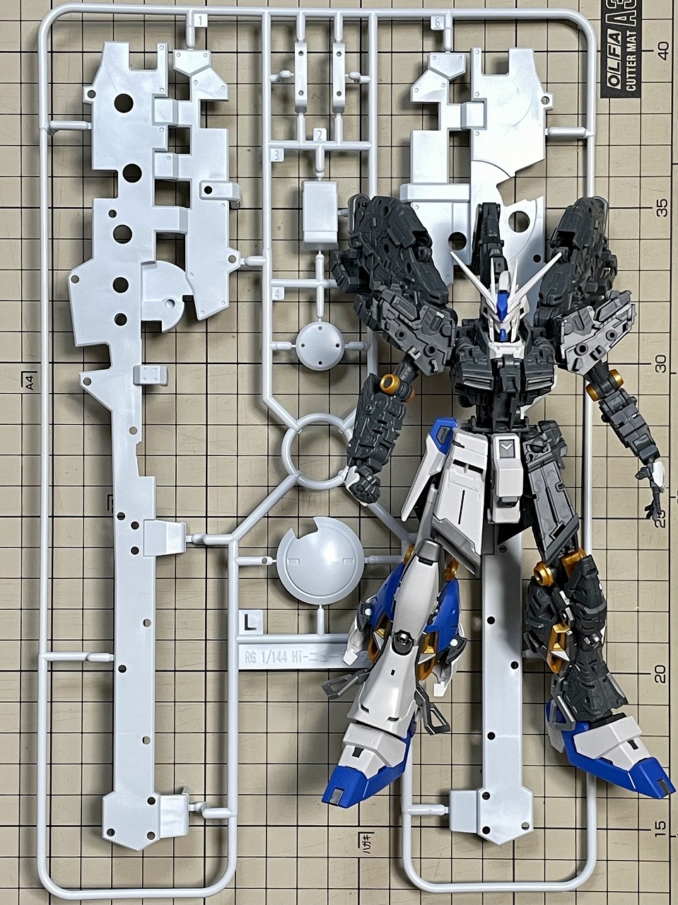 RG Hi-ν用水転写式デカール - 模型製作用品